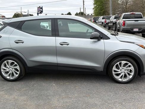 New 2027 Chevrolet Bolt LT image 4