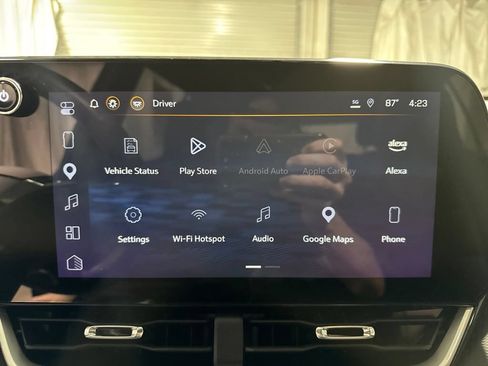 Used 2025 Chevrolet Equinox LT FWD image 24