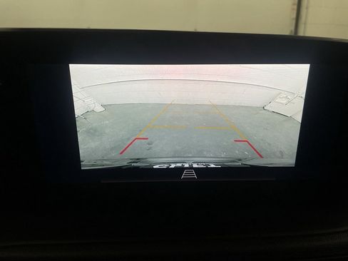 Certified 2024 Buick Encore GX Sport Touring image 8