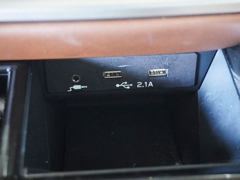 Used 2021 Subaru Outback Touring XT image 22