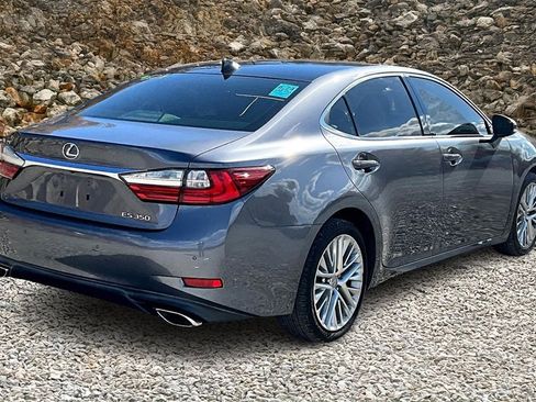 Used 2016 Lexus ES 350 image 2