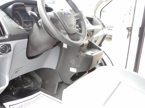 Used 2016 Ford Transit 250 138 RWD image 12