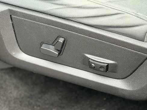 Used 2014 RAM 1500 Big Horn image 6