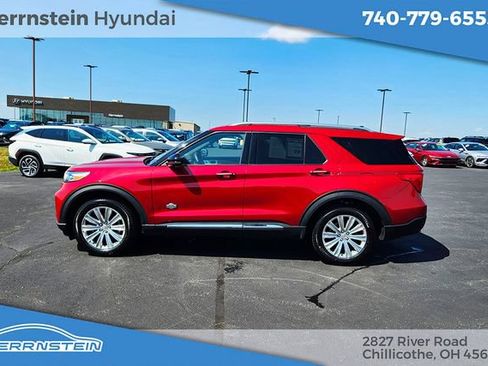 Used 2022 Ford Explorer King Ranch w/ Premium Technology Package AWD/4WD image 4