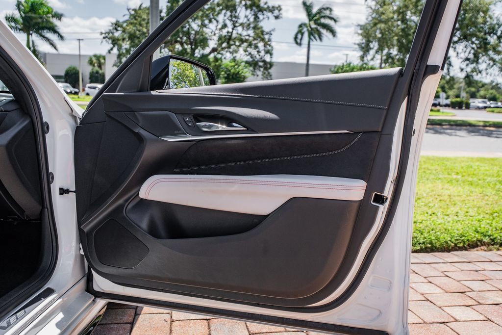 Used 2022 Cadillac CT4 V Blackwing w/ Driver Assist Package RWD image 32