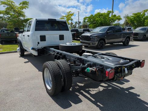 New 2026 RAM 5500 Tradesman w/ Chrome Appearance Group AWD/4WD image 7