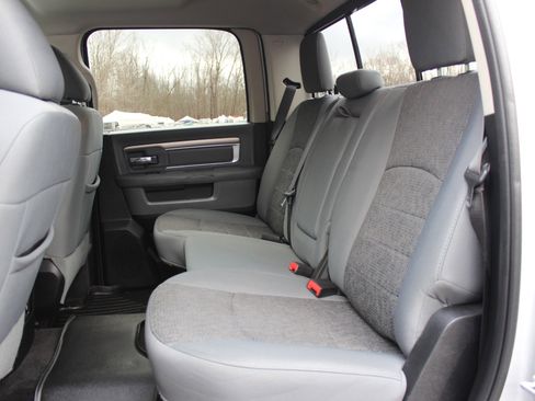 Used 2017 RAM 1500 Big Horn image 32