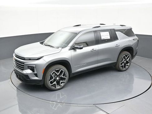 New 2026 Chevrolet Traverse High Country w/ LPO, Floor Liner Package FWD image 66