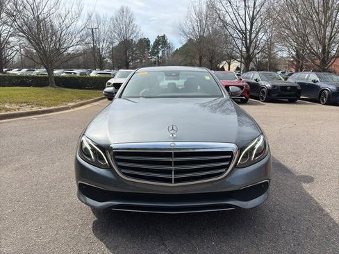 Used 2017 Mercedes-Benz E 300 image 8