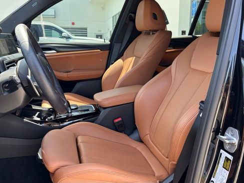 Used 2023 BMW X3 xDrive30i w/ M Sport Package AWD/4WD image 5