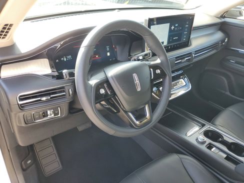 Certified 2024 Lincoln Corsair AWD w/ Equipment Group 101A image 13