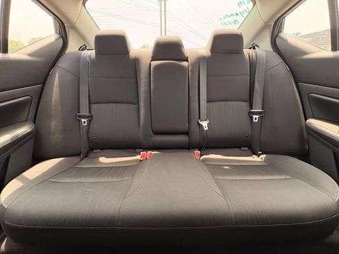 Used 2025 Nissan Altima 2.5 SV FWD image 28