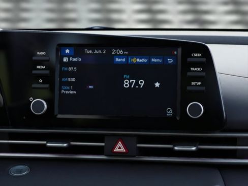 New 2026 Hyundai Elantra Sport FWD image 13