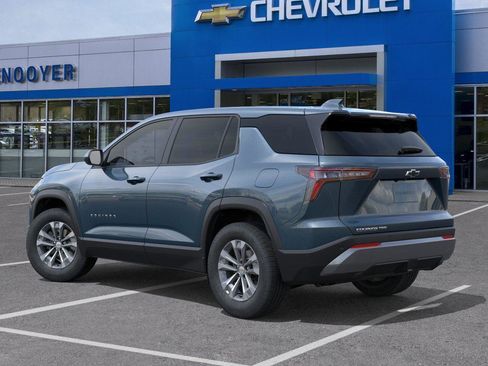 New 2026 Chevrolet Equinox LT AWD/4WD image 3