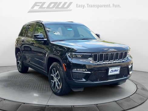 New 2025 Jeep Grand Cherokee Limited w/ Luxury Tech Group II image 1