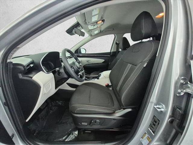Certified 2024 Hyundai Tucson SEL AWD/4WD image 16