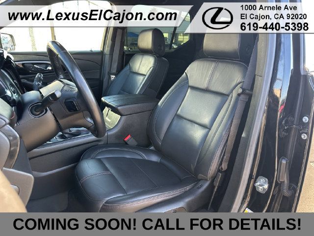 Used 2022 Chevrolet Traverse RS w/ LPO, Cargo Package FWD image 16
