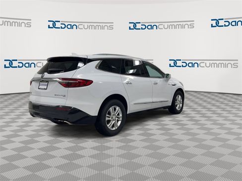 Used 2018 Buick Enclave Premium image 8