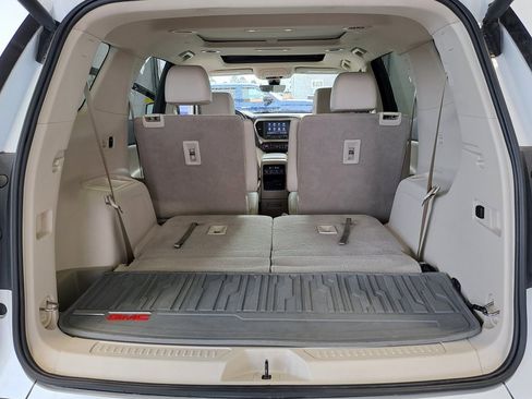 Used 2021 GMC Acadia Denali w/ Denali Technology Package image 34