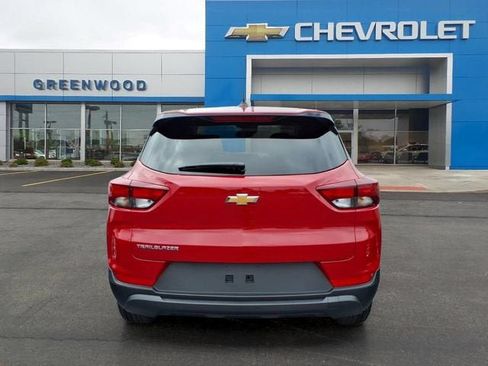 New 2026 Chevrolet TrailBlazer LS w/ LS Convenience Package FWD image 4