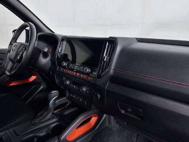 Used 2026 Nissan Frontier Pro-X w/ Tow Package RWD image 27