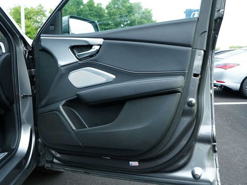 Used 2024 Acura RDX SH-AWD w/ Technology Package image 30