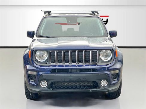 Used 2021 Jeep Renegade Latitude image 2