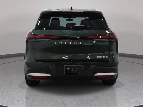 Certified 2026 INFINITI QX60 Luxe w/ Cargo Package AWD/4WD image 6