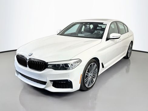 Used 2019 BMW 540i w/ M Sport Package RWD image 4