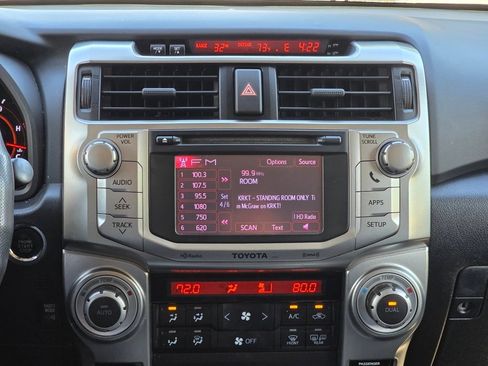 Used 2013 Toyota 4Runner Limited image 11