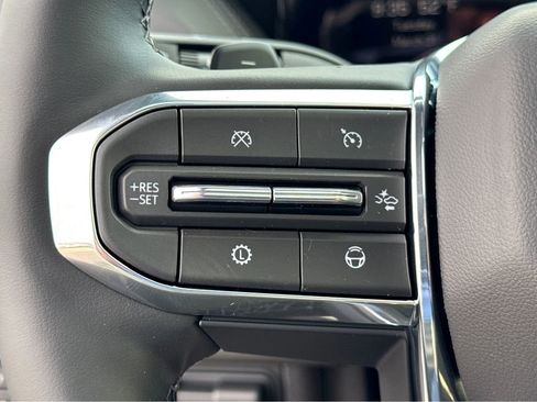 New 2026 GMC Yukon Denali image 18