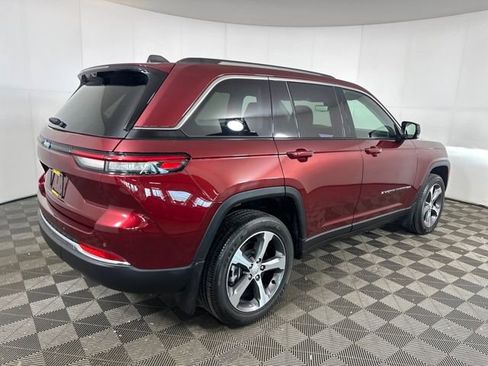 Used 2023 Jeep Grand Cherokee 4WD 4xe w/ Luxury Tech Group II image 3