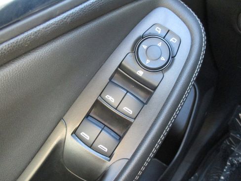 Used 2024 Buick Encore GX Sport Touring w/ Comfort Package image 29