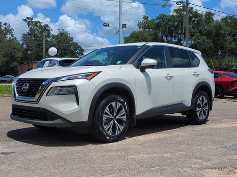 Used 2023 Nissan Rogue SV FWD image 1