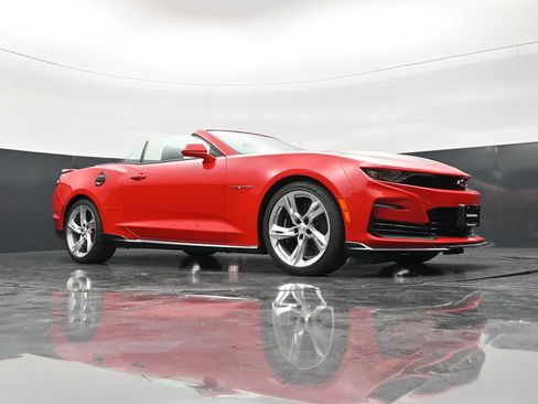 Used 2023 Chevrolet Camaro SS RWD image 43