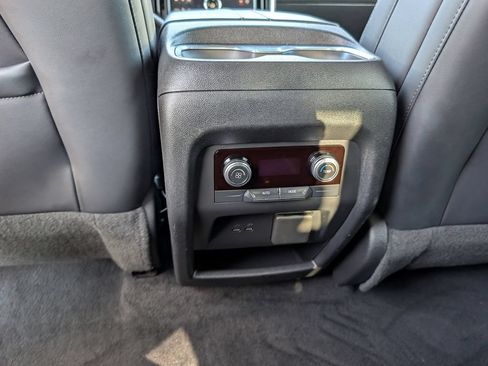 Used 2024 GMC Acadia Elevation AWD/4WD image 20