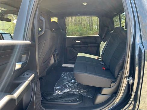 Used 2026 RAM 1500 Express AWD/4WD image 14