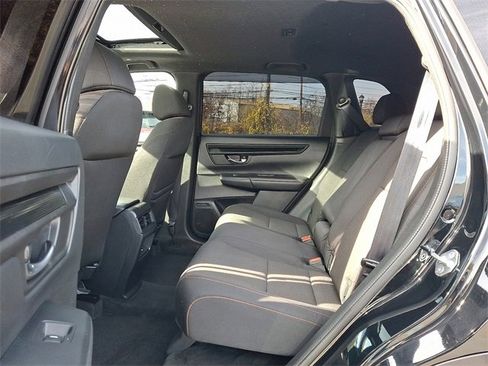 Used 2025 Honda CR-V Sport image 10