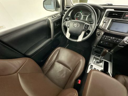 Used 2019 Toyota 4Runner Limited RWD image 9