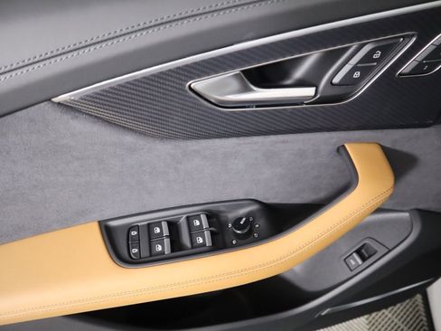 New 2026 Audi RS Q8 performance image 25