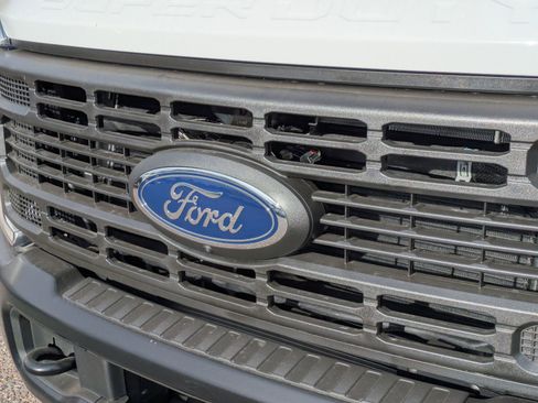 New 2026 Ford F450 XL w/ 360-Degree Camera Package image 14