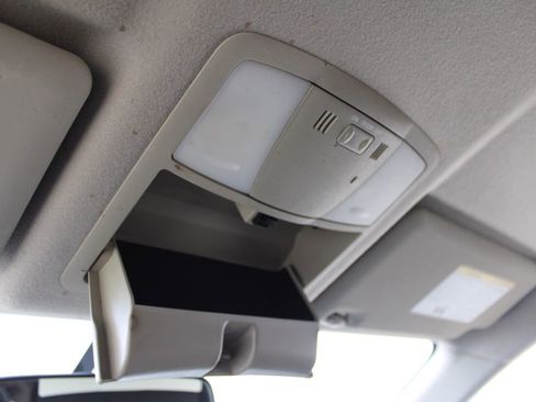 Used 2011 Nissan Rogue SV image 41