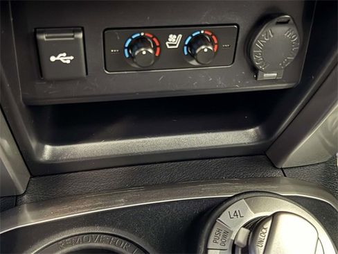 Used 2022 Toyota 4Runner Limited image 25