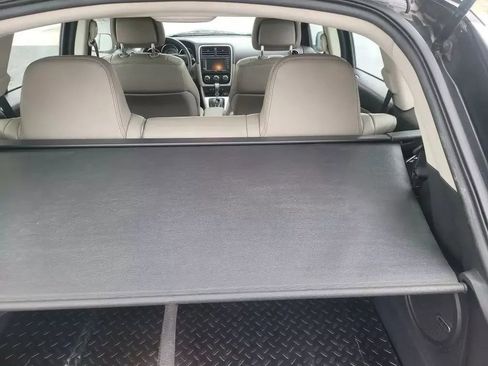 Used 2011 Dodge Caliber Uptown image 25