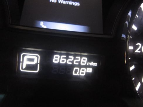 Used 2015 Nissan Pathfinder Platinum w/ Cargo Package image 12