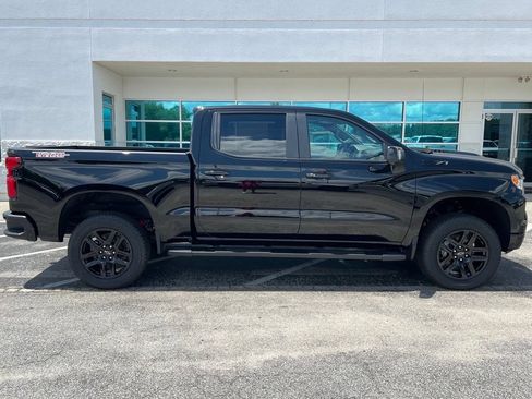 New 2026 Chevrolet Silverado 1500 LT Trail Boss w/ LT Trail Boss Premium Package AWD/4WD image 3