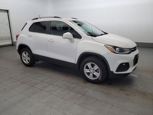 Used 2018 Chevrolet Trax LT image 11