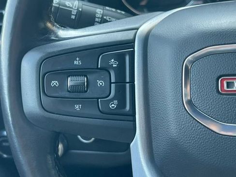 Used 2021 GMC Yukon SLT w/ Rear Media and Nav Package image 32