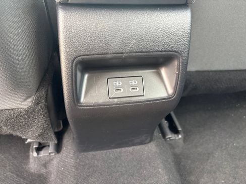 Used 2026 Toyota Corolla LE FWD image 21