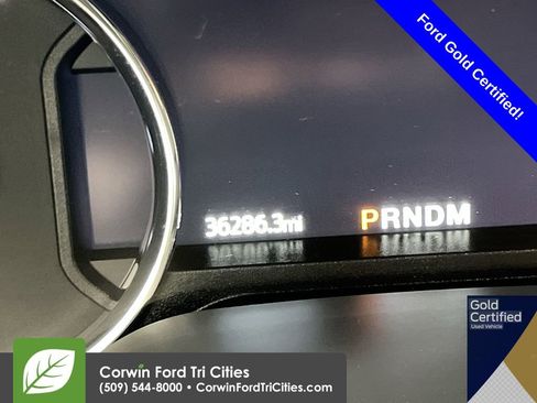 Used 2022 Ford F450 Platinum w/ FX4 Off-Road Package image 2